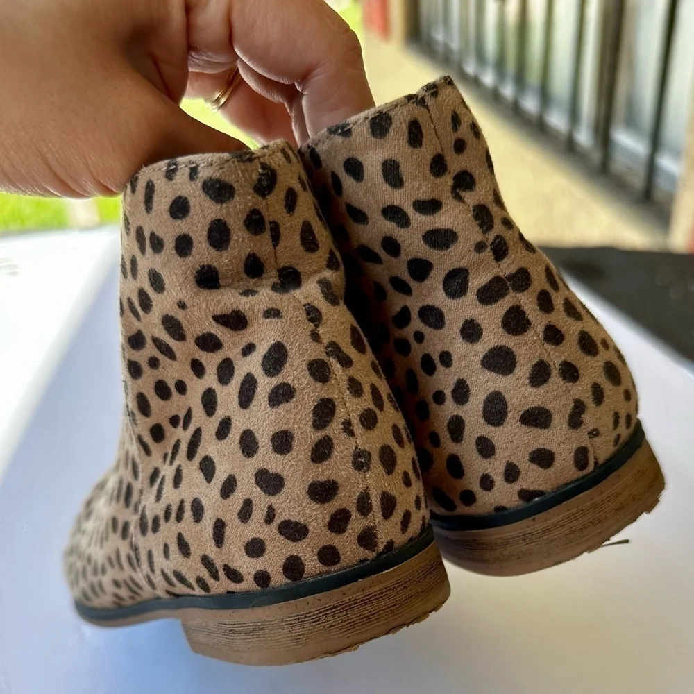 Cat & Jack Leopard Spot Animal Print Ankle Booties